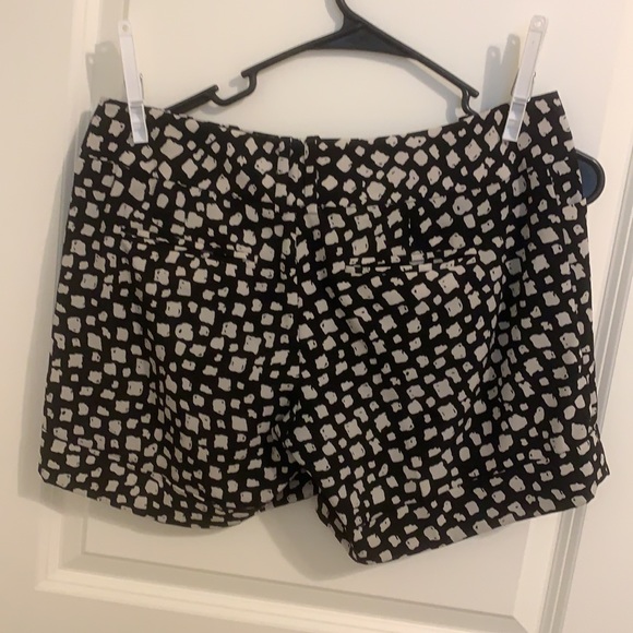 The Limited shorts - Picture 3 of 4